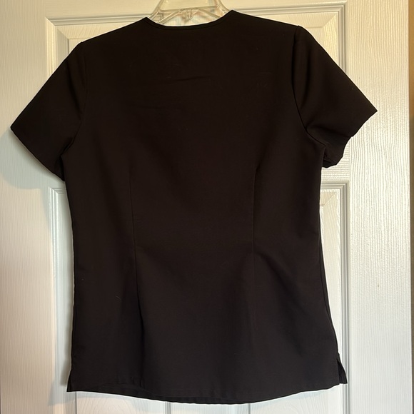 Figs Technical Collection women’s black v neck scrub top size small - Picture 6 of 8
